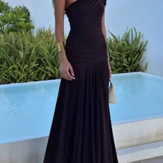 Off-shoulder Slim-Fit Maxi Dress